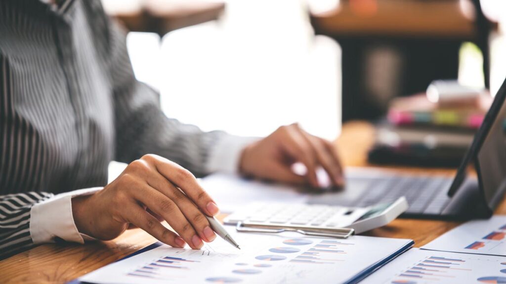 Comparing Business Costs