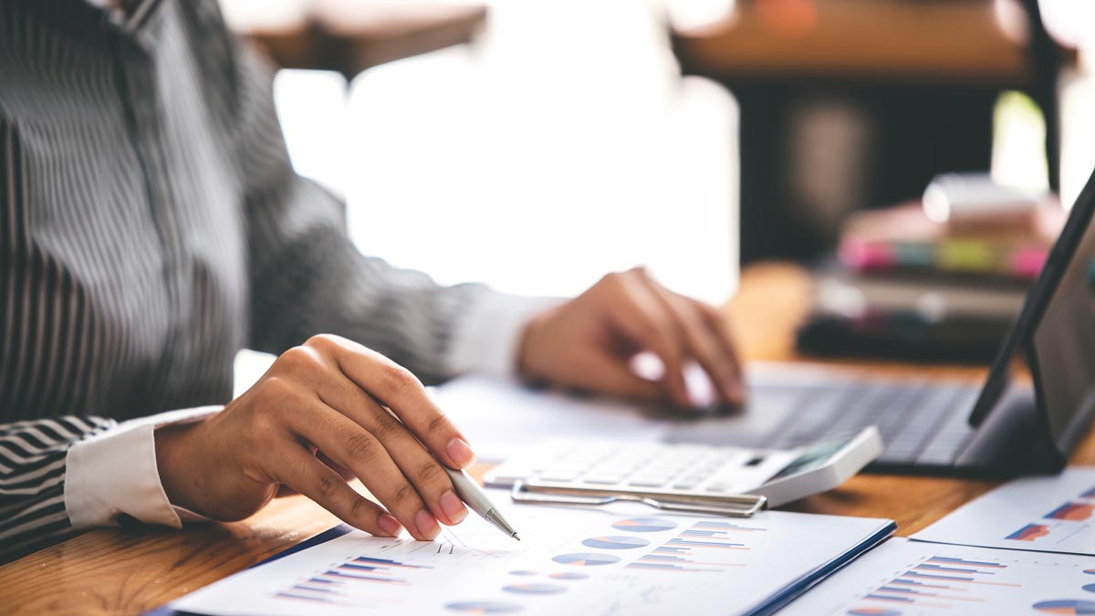 Comparing Business Costs